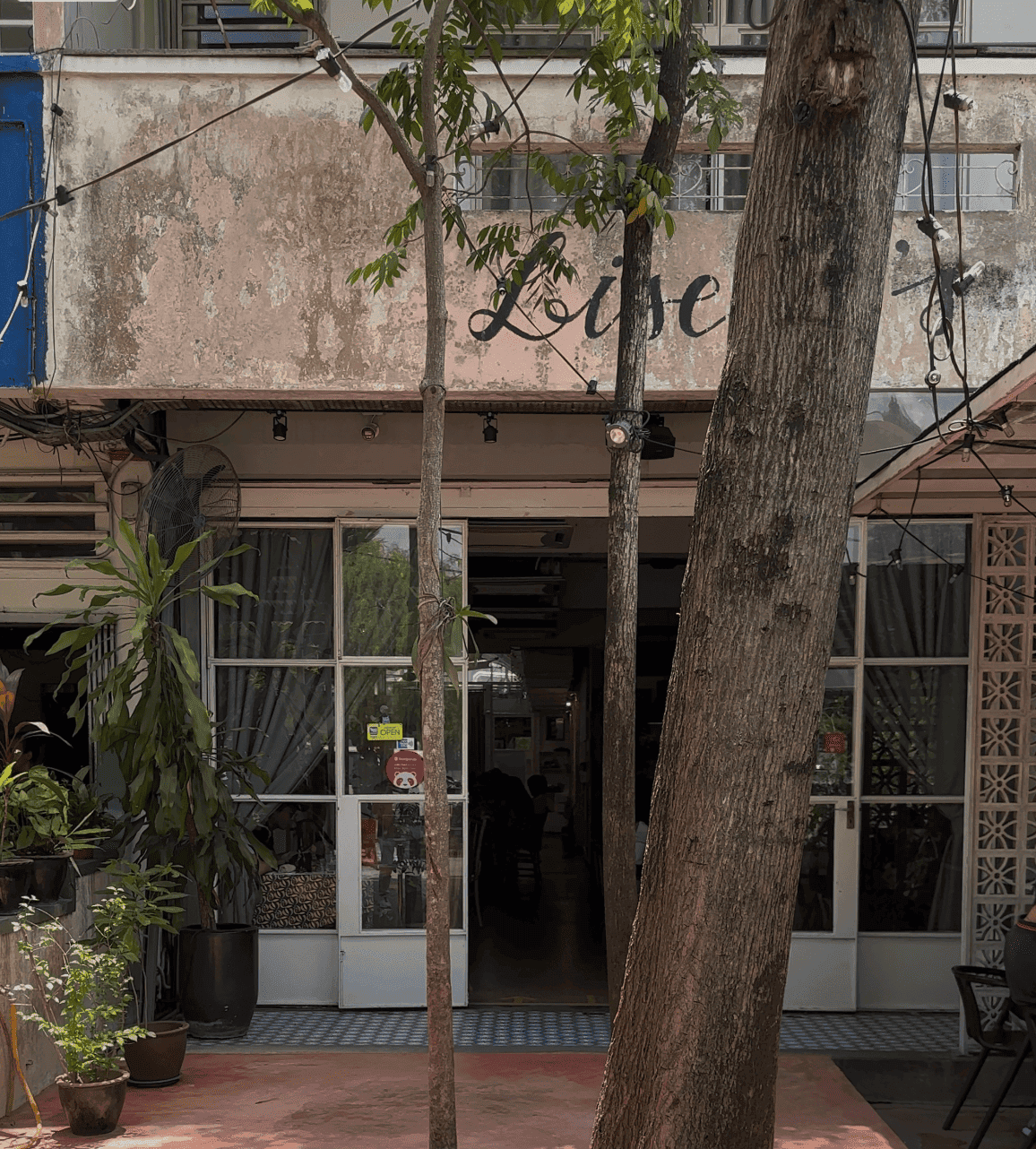 Lisette's Café & Bakery @ Bangsar cover