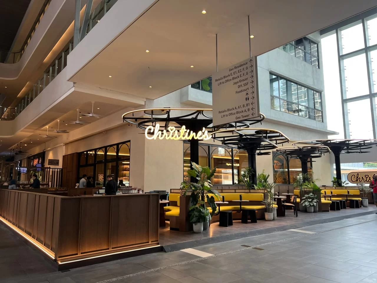 Christine's Bakery, Sunway Geo Avenue restaurant